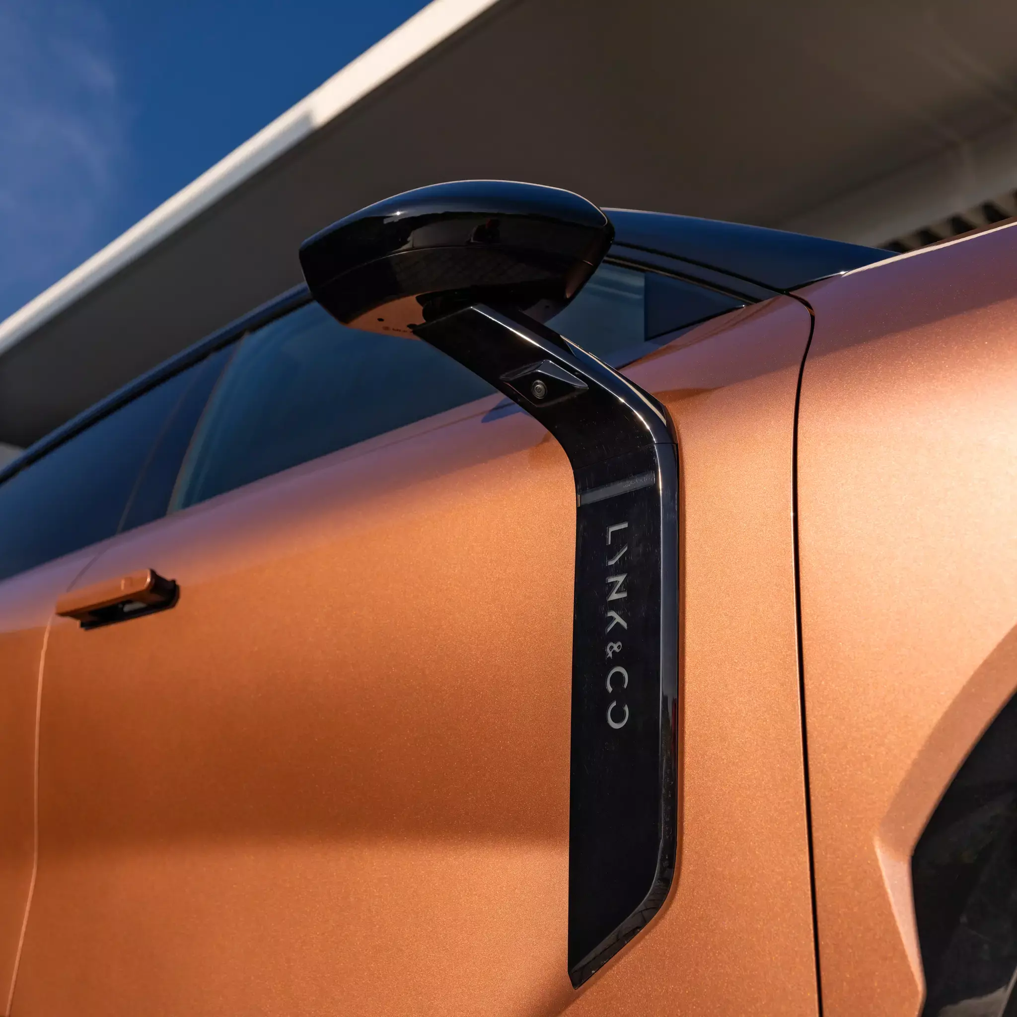 Lynk & Co 08 EM-P lifestyle 2